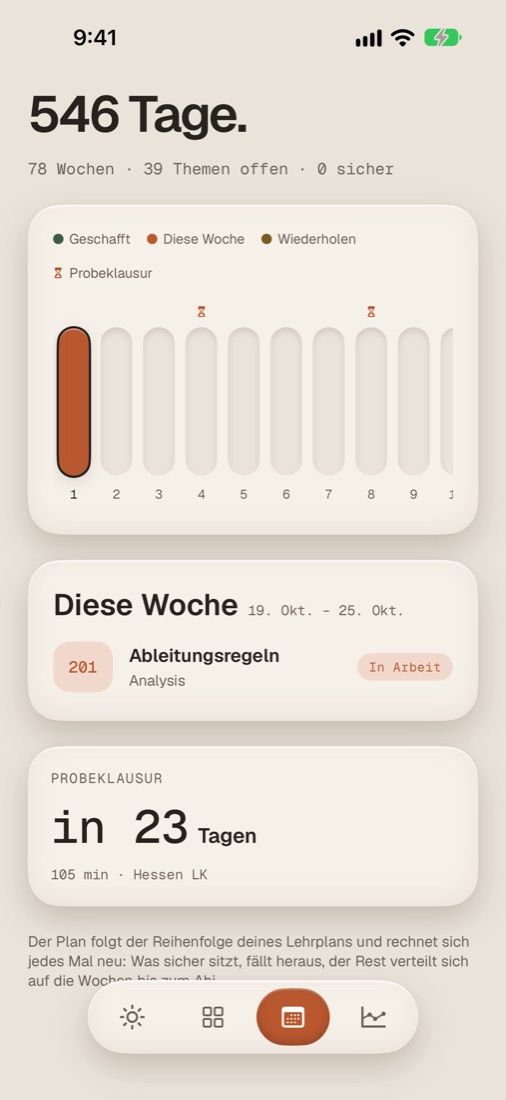 Der Lernplan in der App: die Wochen bis zum Abi als Säulen, diese Woche markiert, darunter die nächste Probeklausur.