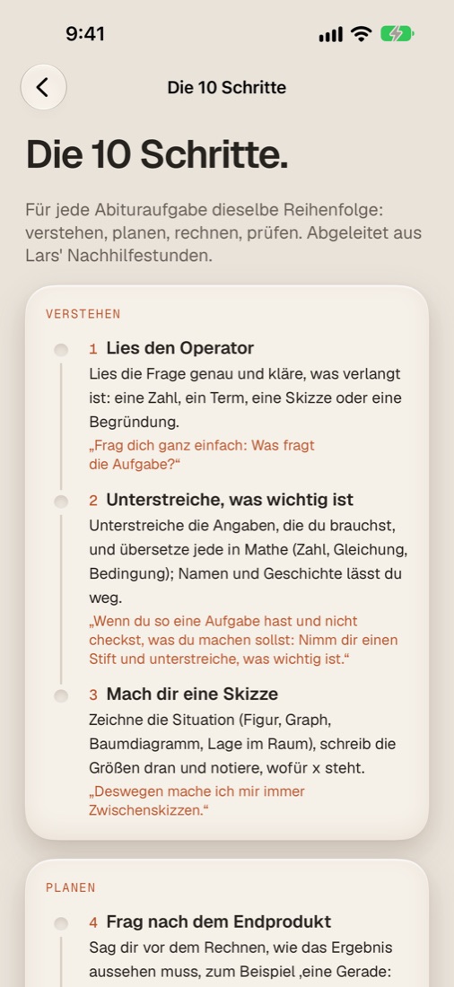 Die 10 Schritte in der App: eine Routine für jede Aufgabe in vier Phasen – Verstehen, Planen, Rechnen, Prüfen.